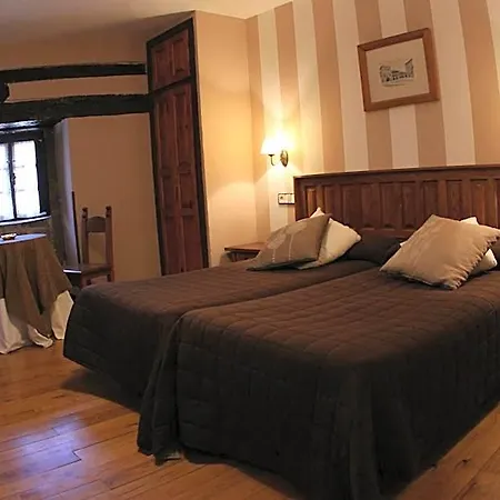 Santa Juliana Bed & Breakfast Santillana del Mar