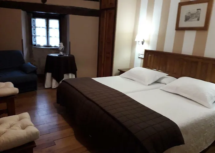 Couette-café Santa Juliana 3*